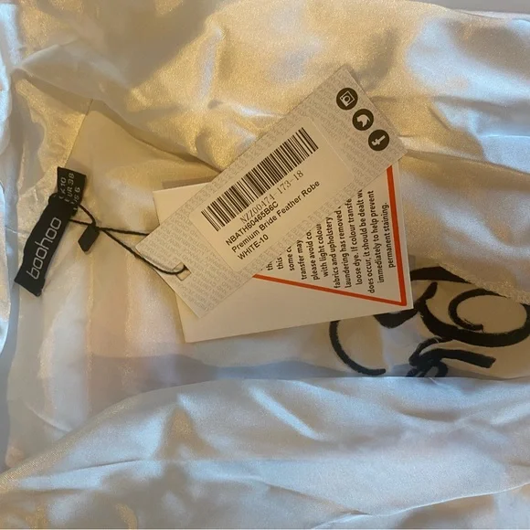 Bride Robe - Picture 4 of 4